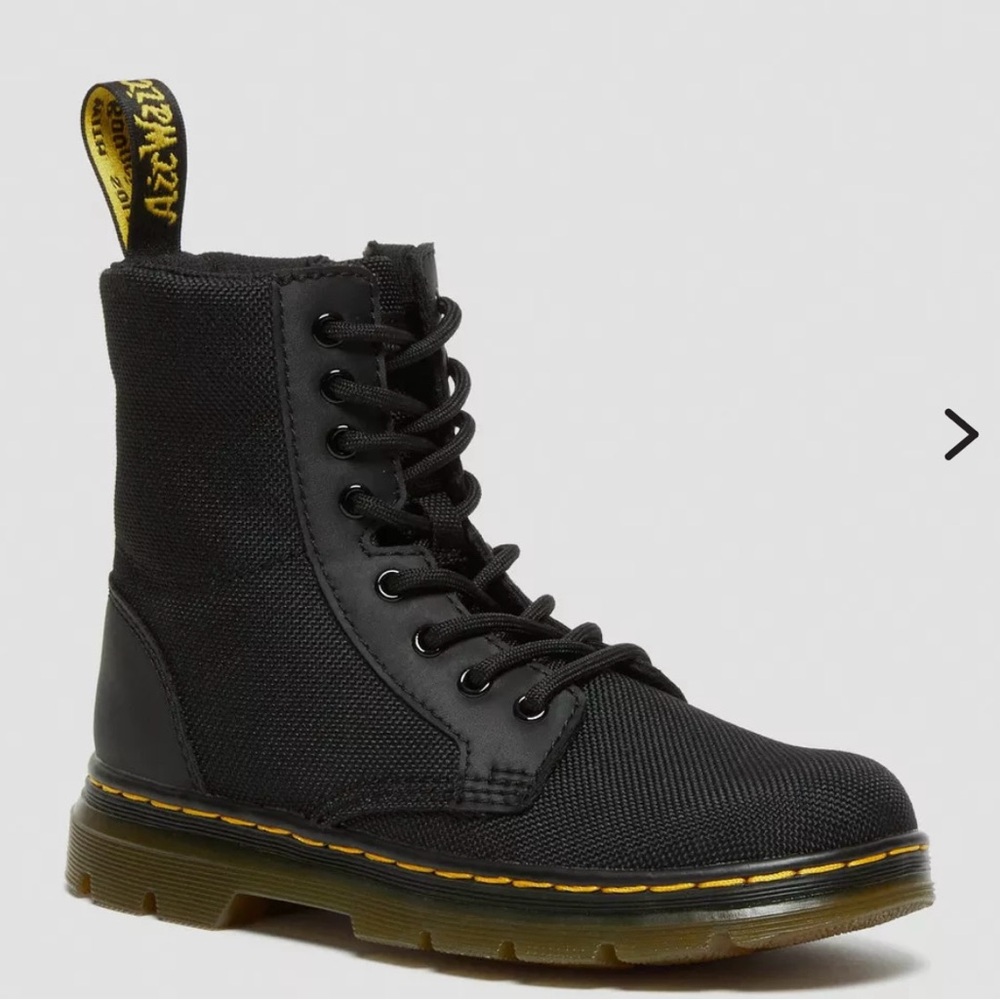 DM utility boots, worn maybe 5 times, youth size 4 US 36 EU sip side